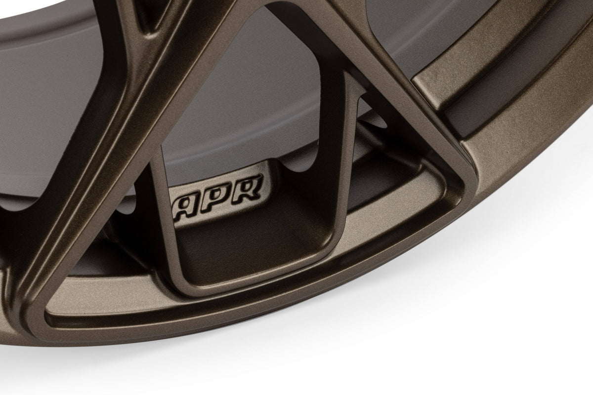 Kies-Motorsports APR APR A02 Flow Formed Wheel Bronze / 19 IN / A02