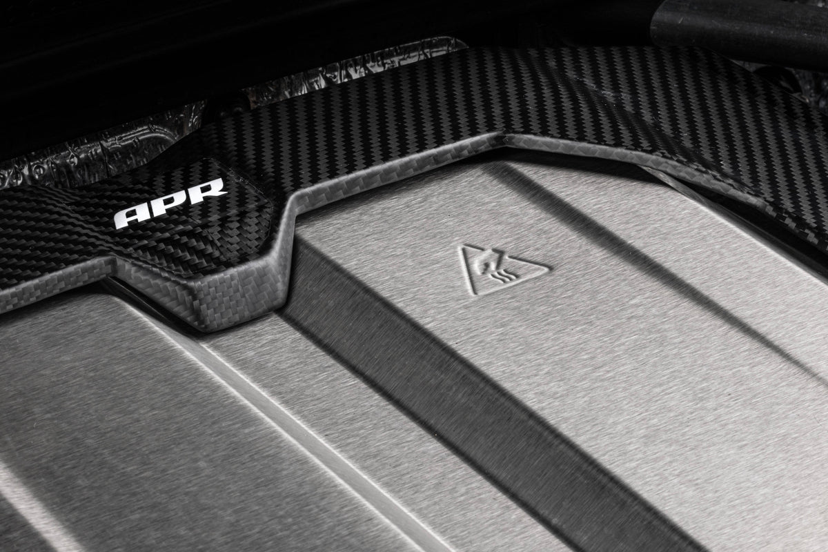 Kies-Motorsports APR APR Engine Cover - C8 4.0T EA825 - Carbon Fiber