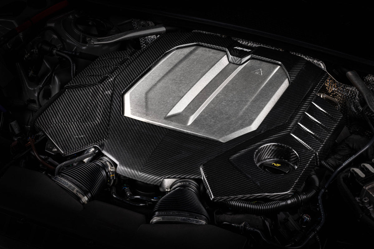 Kies-Motorsports APR APR Engine Cover - C8 4.0T EA825 - Carbon Fiber