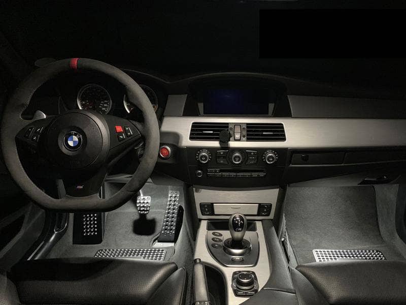 Kies-Motorsports AutoTecknic USA AutoTecknic Bright Red Start Stop Button - E82 1M | 1-Series