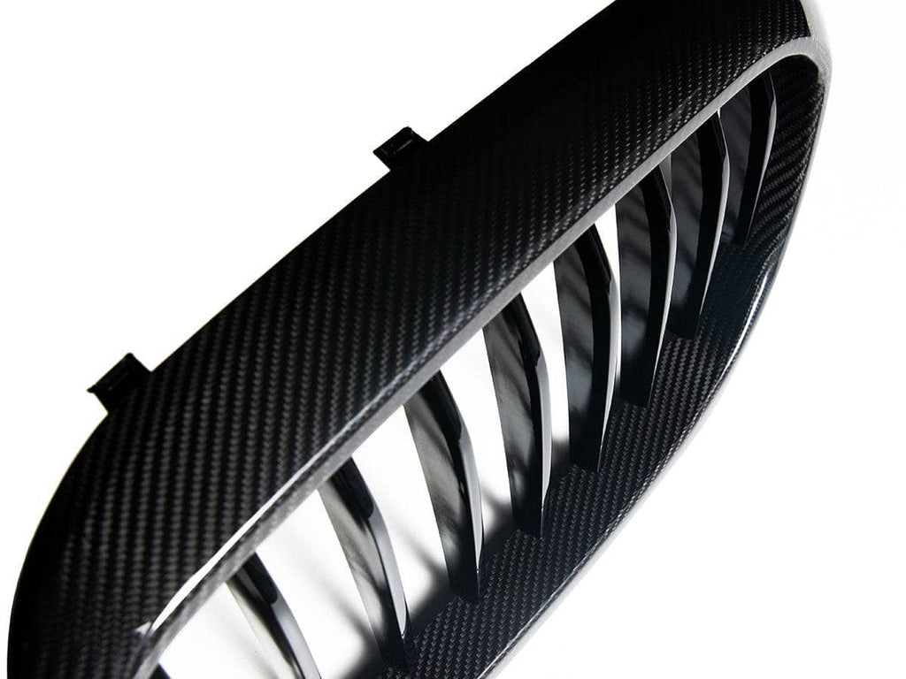 Kies-Motorsports AutoTecknic USA AutoTecknic Carbon Fiber Front Grille Set - G30 5-Series Pre-LCI