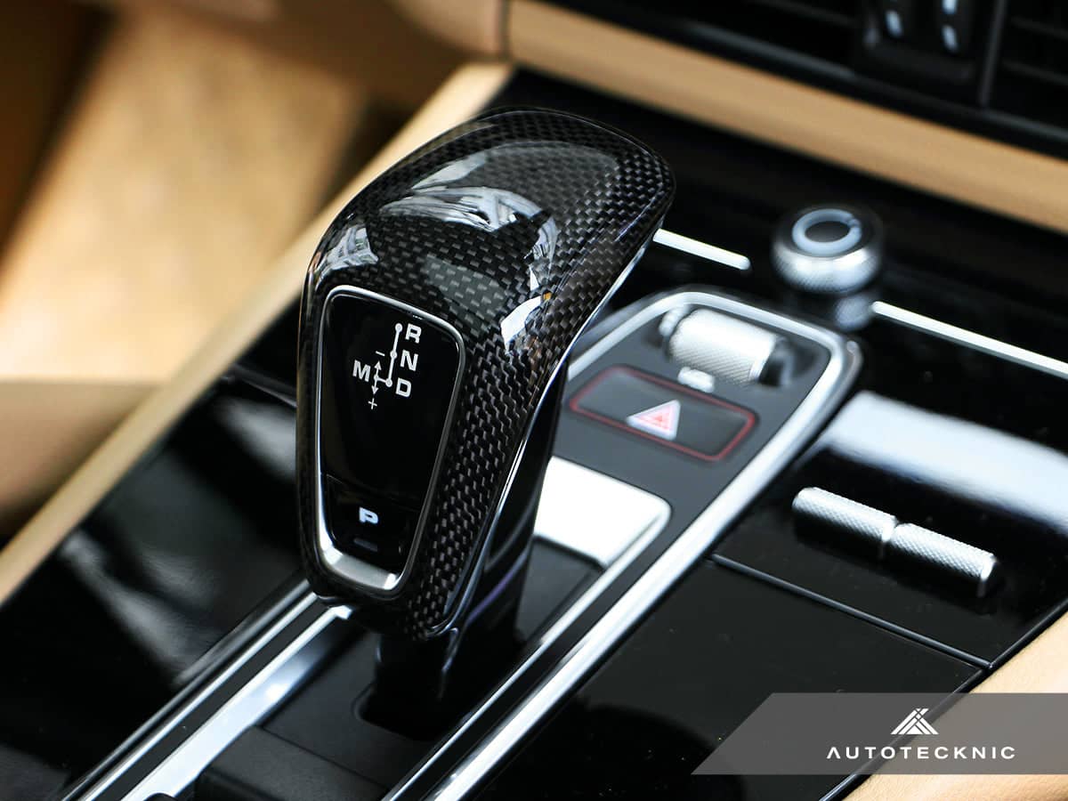Kies-Motorsports AutoTecknic USA AutoTecknic Carbon Fiber Gear Selector Cover - Porsche 9Y0 Cayenne 2019-2023