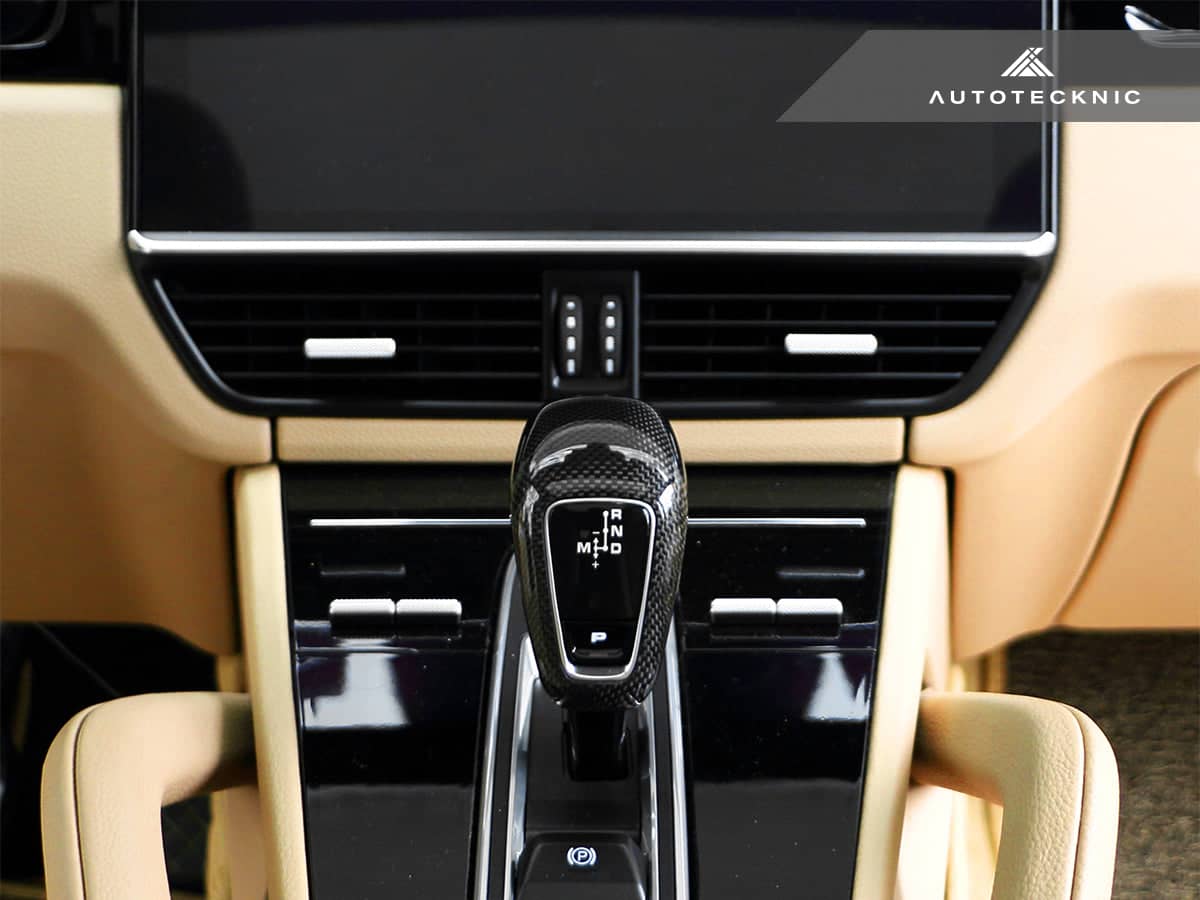 Kies-Motorsports AutoTecknic USA AutoTecknic Carbon Fiber Gear Selector Cover - Porsche 9Y0 Cayenne 2019-2023