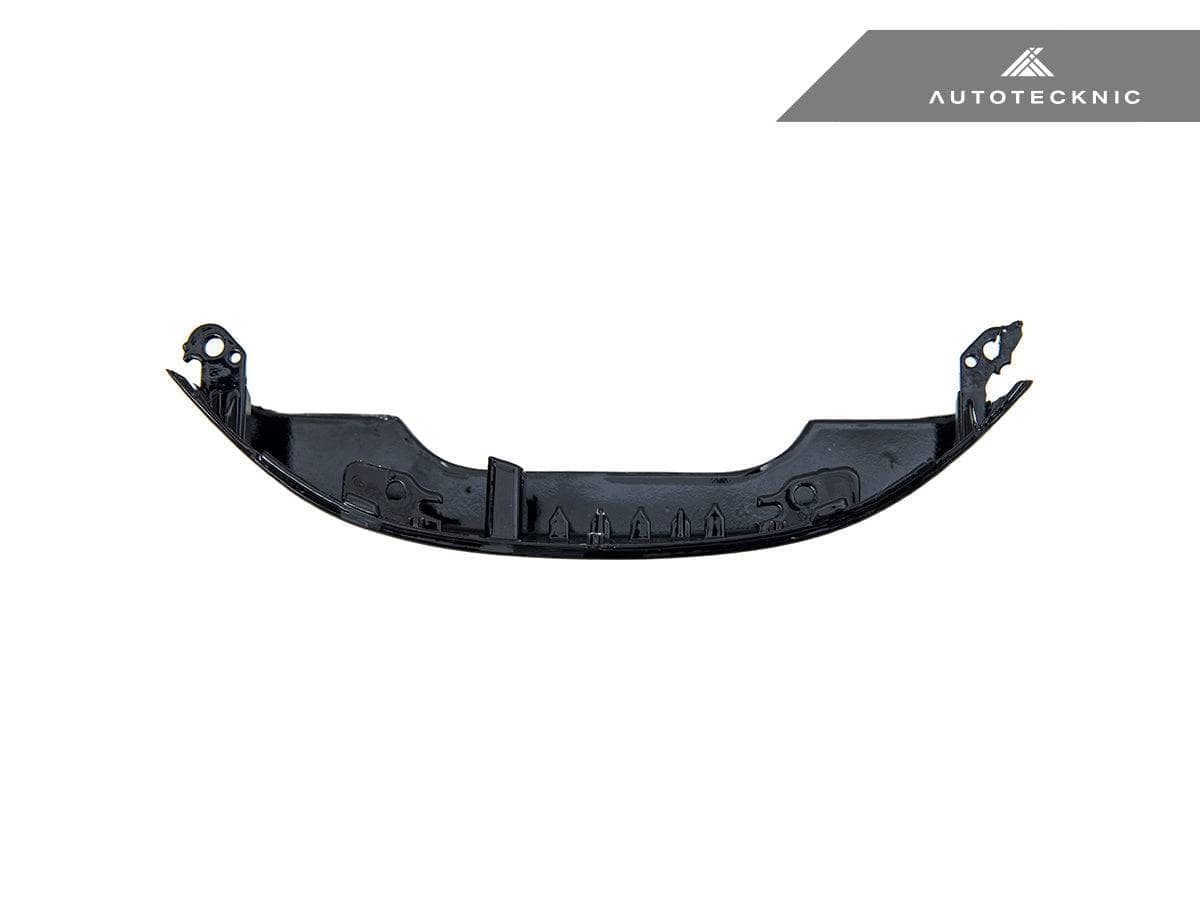 Kies-Motorsports AutoTecknic USA AutoTecknic Carbon LCI Steering Wheel Top Cover - G8X M2/ M3/ M4