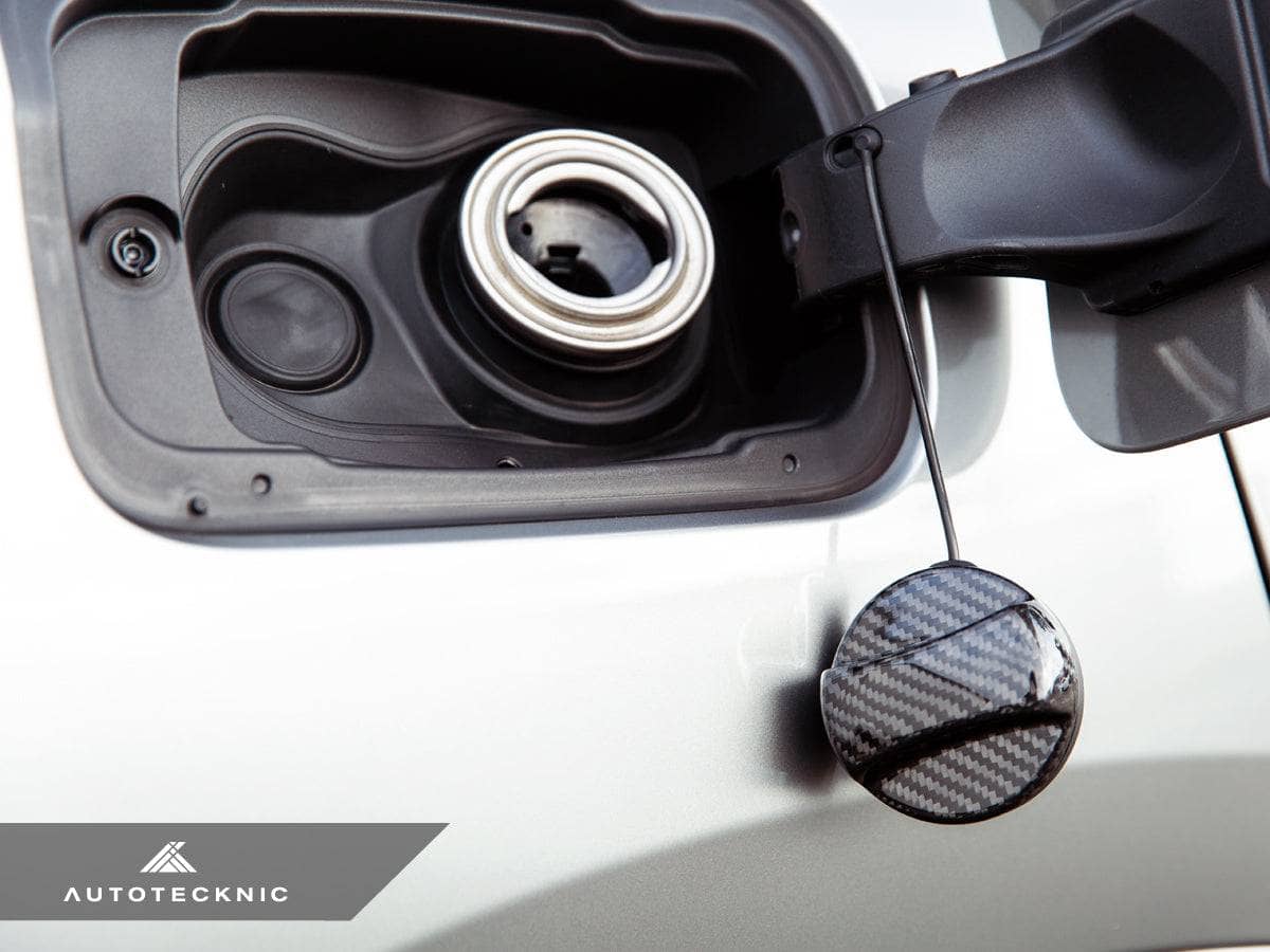Kies-Motorsports AutoTecknic USA AutoTecknic Dry Carbon Competition Fuel Cap Cover - F87 M2 | M2 Competition