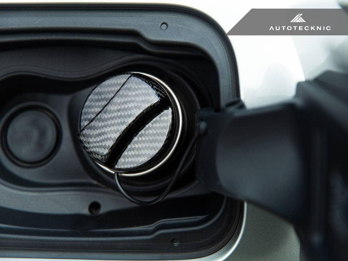 Kies-Motorsports AutoTecknic USA AutoTecknic Dry Carbon Competition Fuel Cap Cover - F87 M2 | M2 Competition