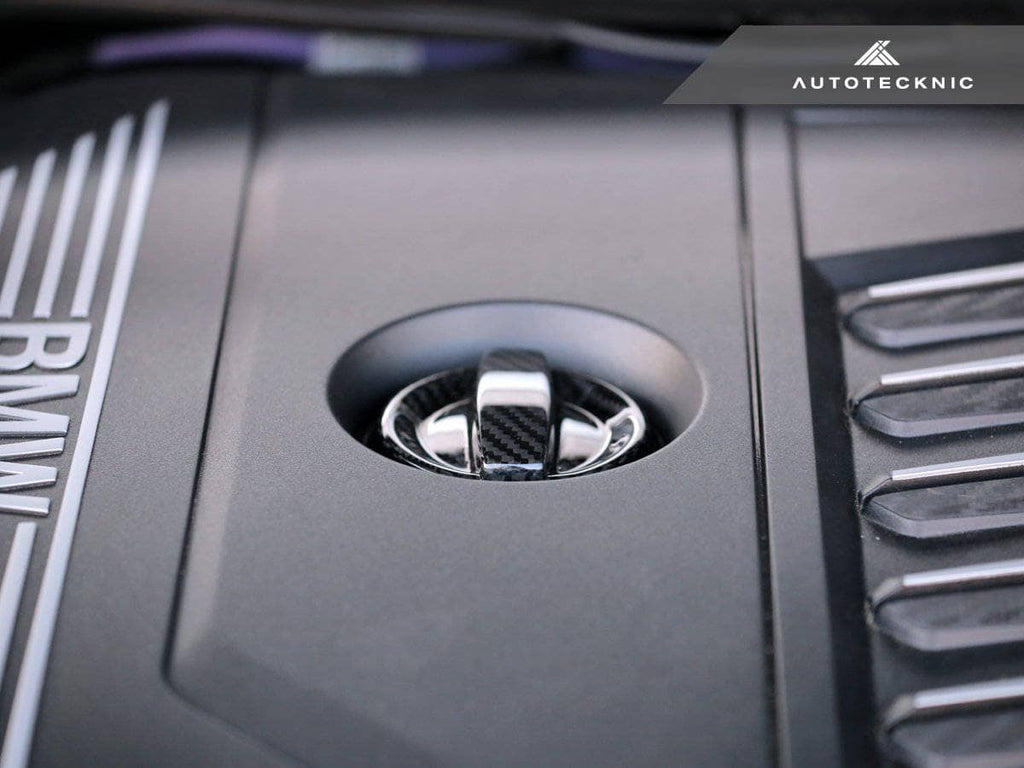 Kies-Motorsports AutoTecknic USA AutoTecknic Dry Carbon Competition Oil Cap Cover - BMW G42 2-Series Coupe