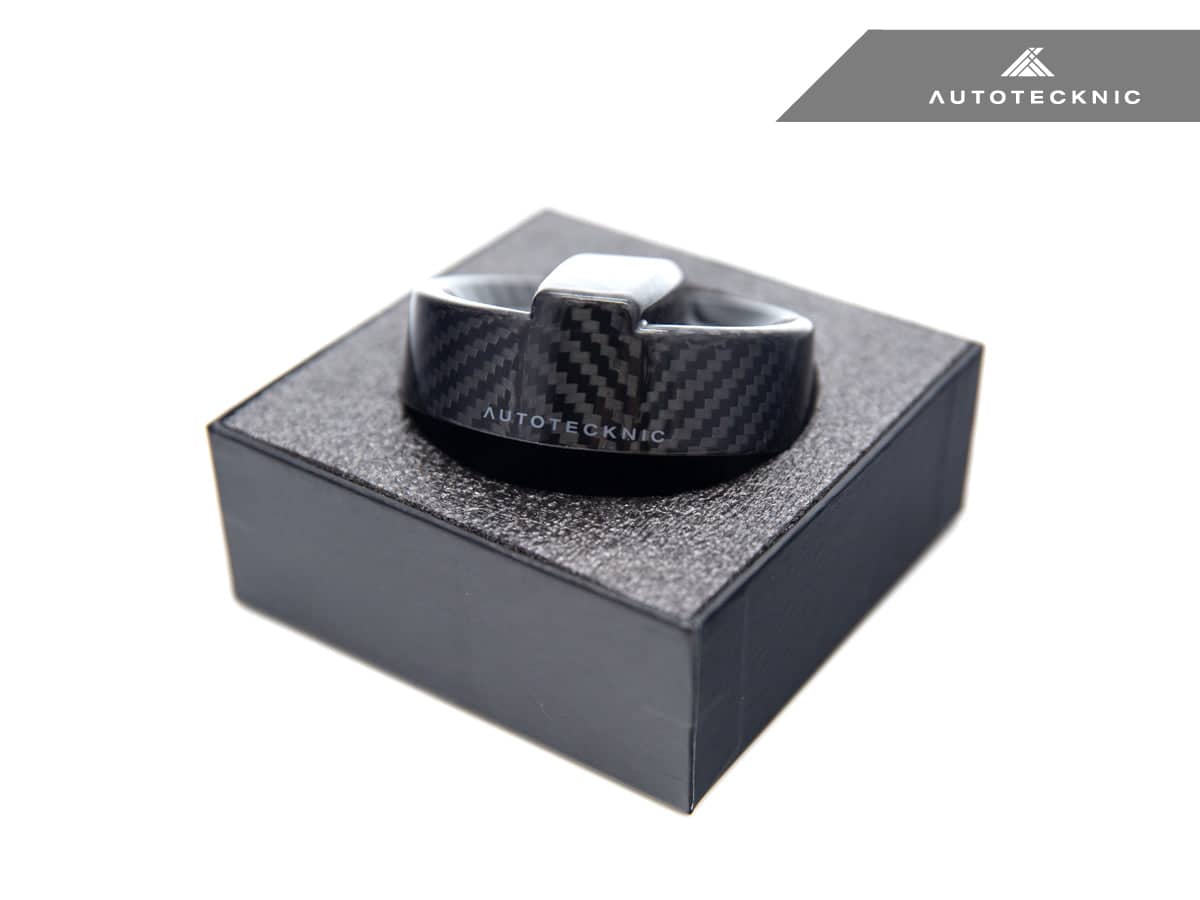 Kies-Motorsports AutoTecknic USA AutoTecknic Dry Carbon Competition Oil Cap Cover - F10 5-Series