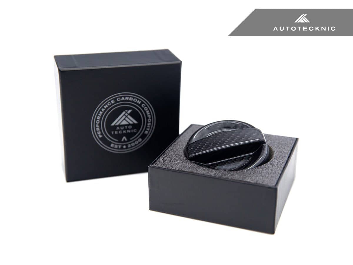 Kies-Motorsports AutoTecknic USA AutoTecknic Dry Carbon Competition Oil Cap Cover - F44 2-Series Main image