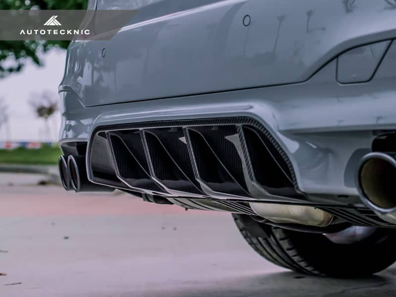 Kies-Motorsports AutoTecknic USA AutoTecknic Dry Carbon Competition Rear Diffuser - F90 M5