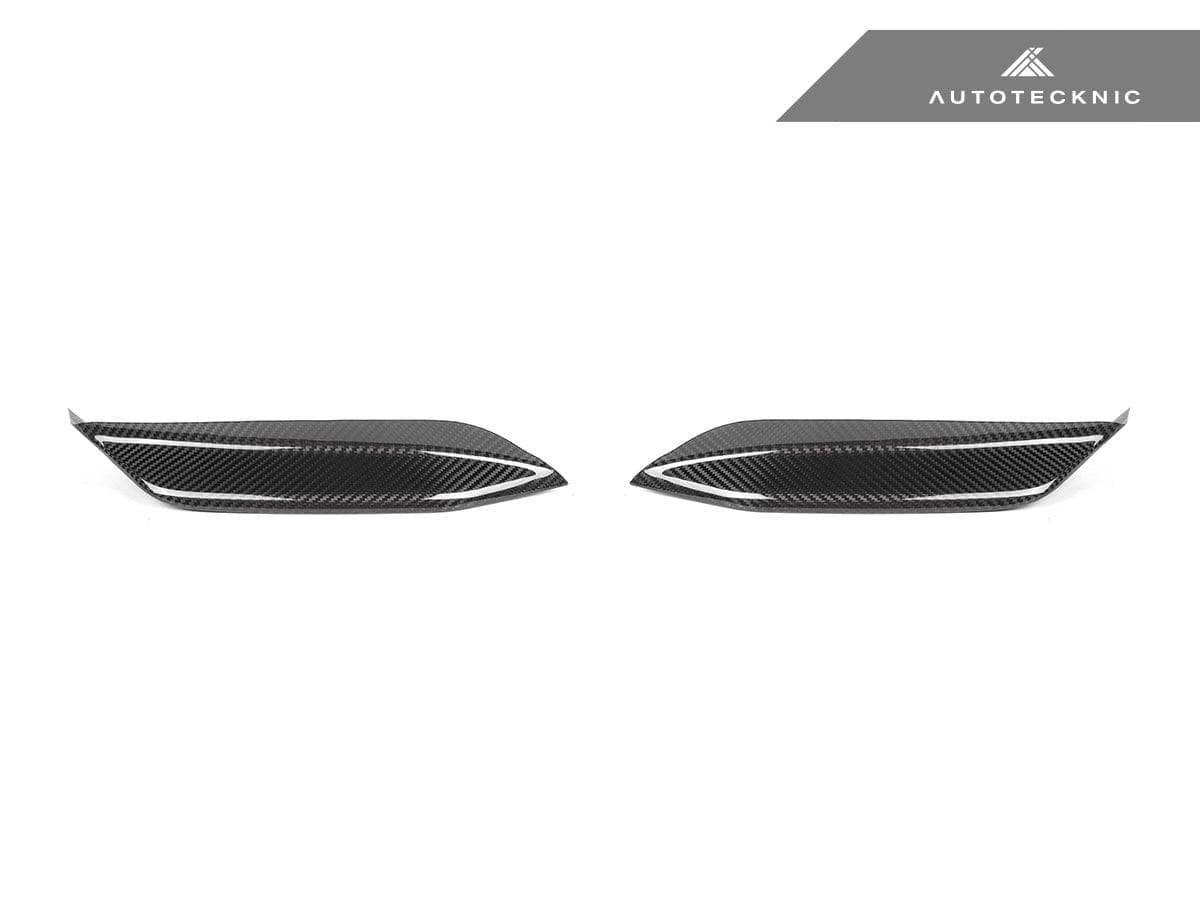 Kies-Motorsports AutoTecknic USA AutoTecknic Dry Carbon Corsa Bumper Trim - F80 M3 | F82/ F83 M4 Main image