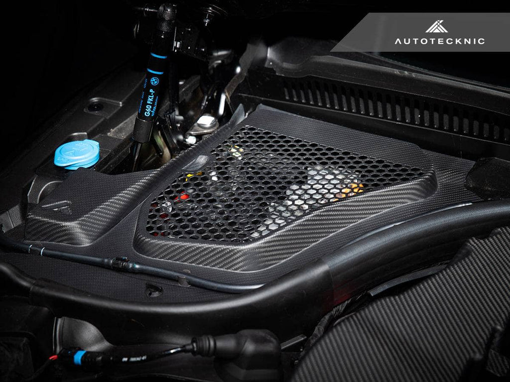 Kies-Motorsports AutoTecknic USA AutoTecknic Dry Carbon Engine Cowl Panel Trim Set - G90/ G99 M5