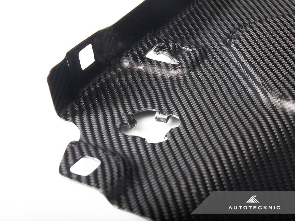 Kies-Motorsports AutoTecknic USA AutoTecknic Dry Carbon Fiber Cooling Shroud - F95 X5M | F96 X6M | G09 XM