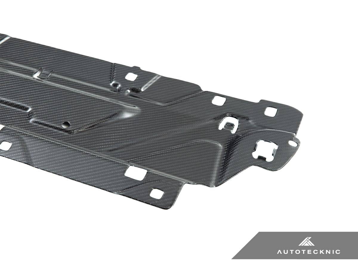 Kies-Motorsports AutoTecknic USA AutoTecknic Dry Carbon Fiber Cooling Shroud - G22/ G26 4-Series