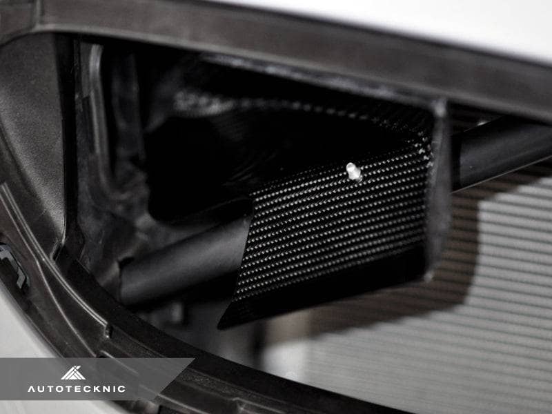 Kies-Motorsports AutoTecknic USA AutoTecknic Dry Carbon Fiber Intake Air Scoop Set - F90 M5