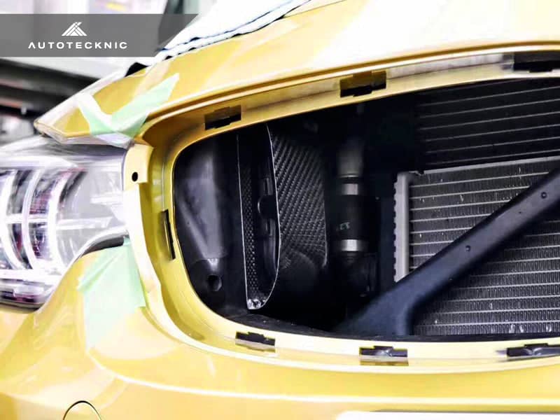 Kies-Motorsports AutoTecknic USA AutoTecknic Dry Carbon Intake Air Scoop Set - F80 M3 | F82/ F83 M4