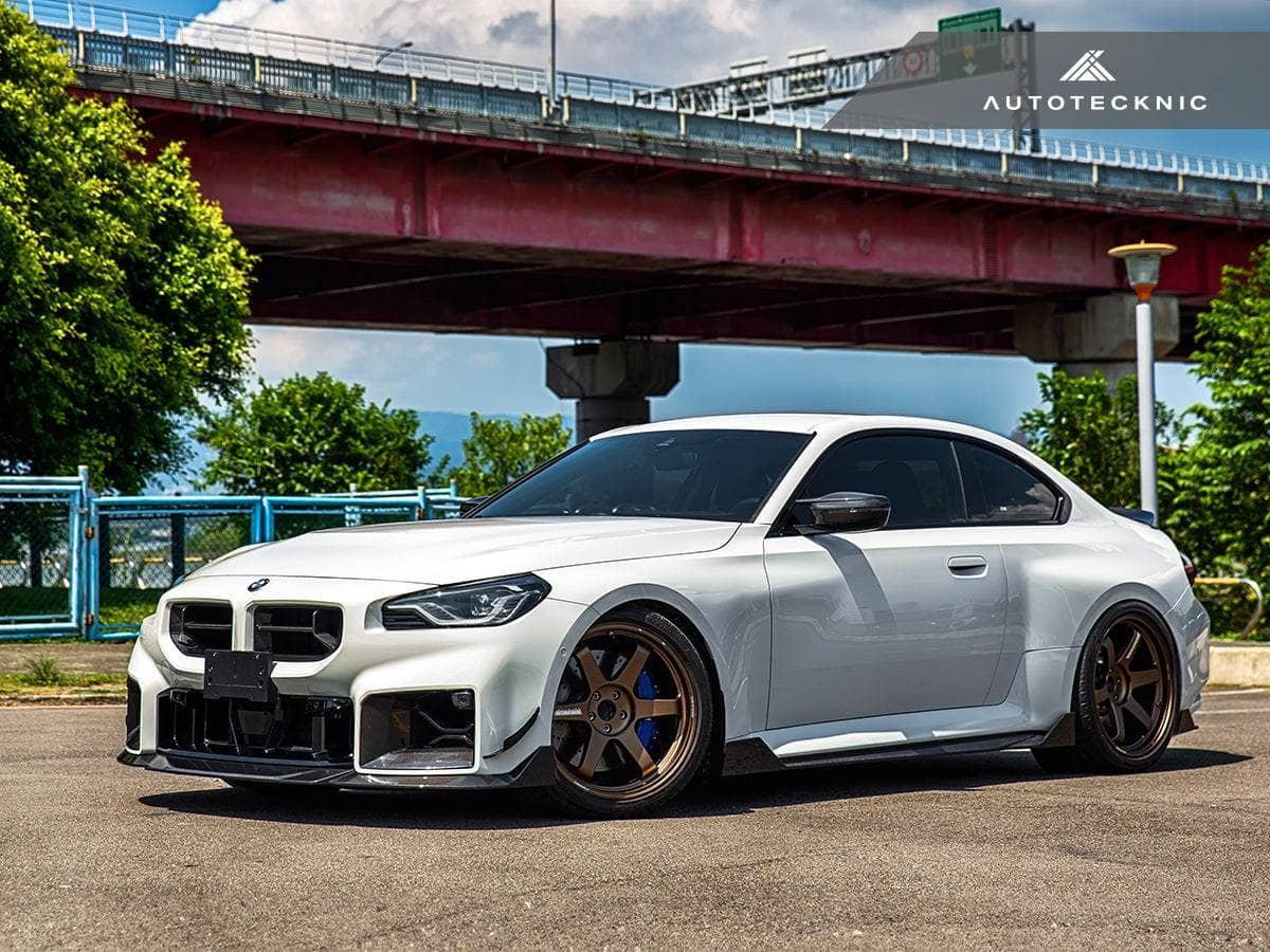 Kies-Motorsports AutoTecknic USA AutoTecknic Dry Carbon Podium Front Grille - G87 M2 Carbon Fiber - Gloss Finish