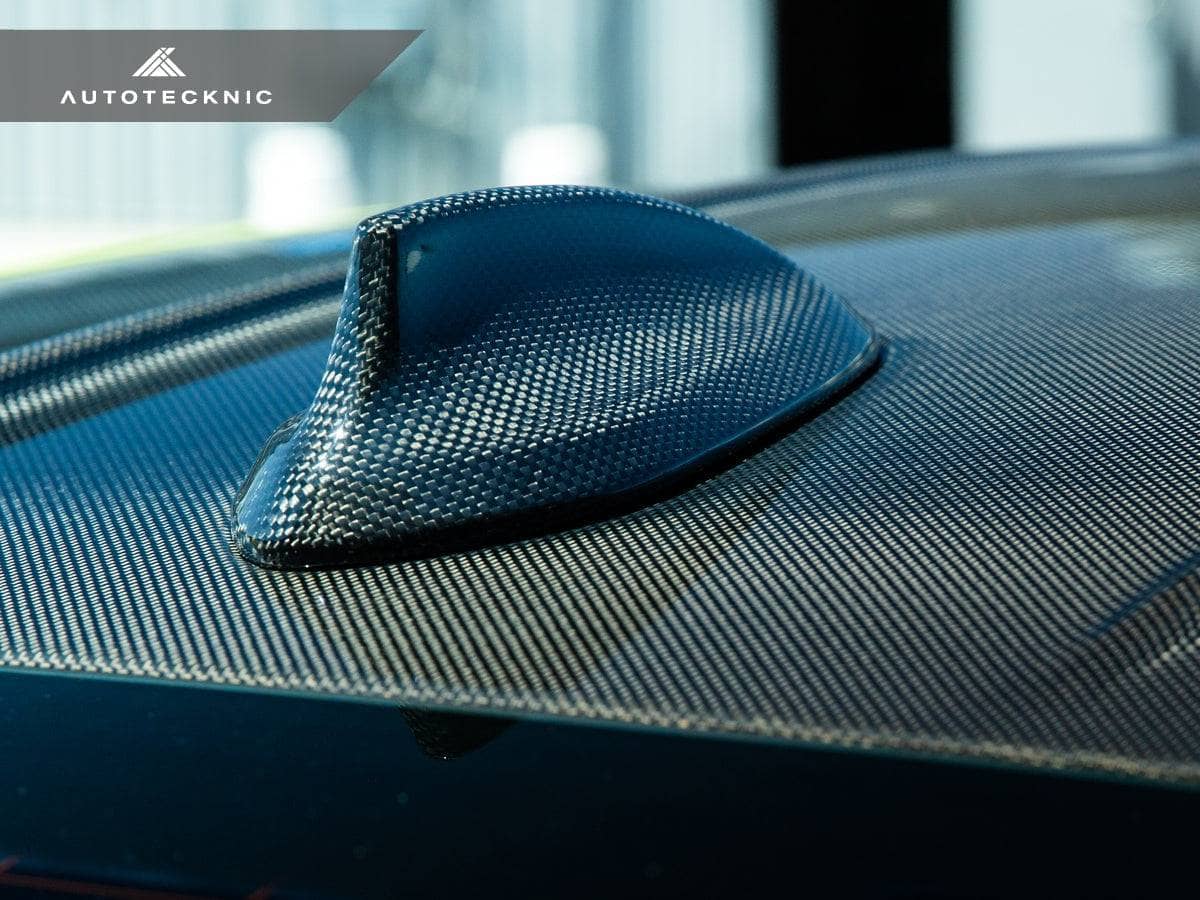 Kies-Motorsports AutoTecknic USA AutoTecknic Dry Carbon Roof Antenna Cover - G82 M4 Pre-LCI