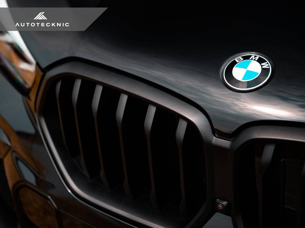 AutoTecknic Gloss Black Front Grille - BMW G06 X6 Pre-LCI Secondary image