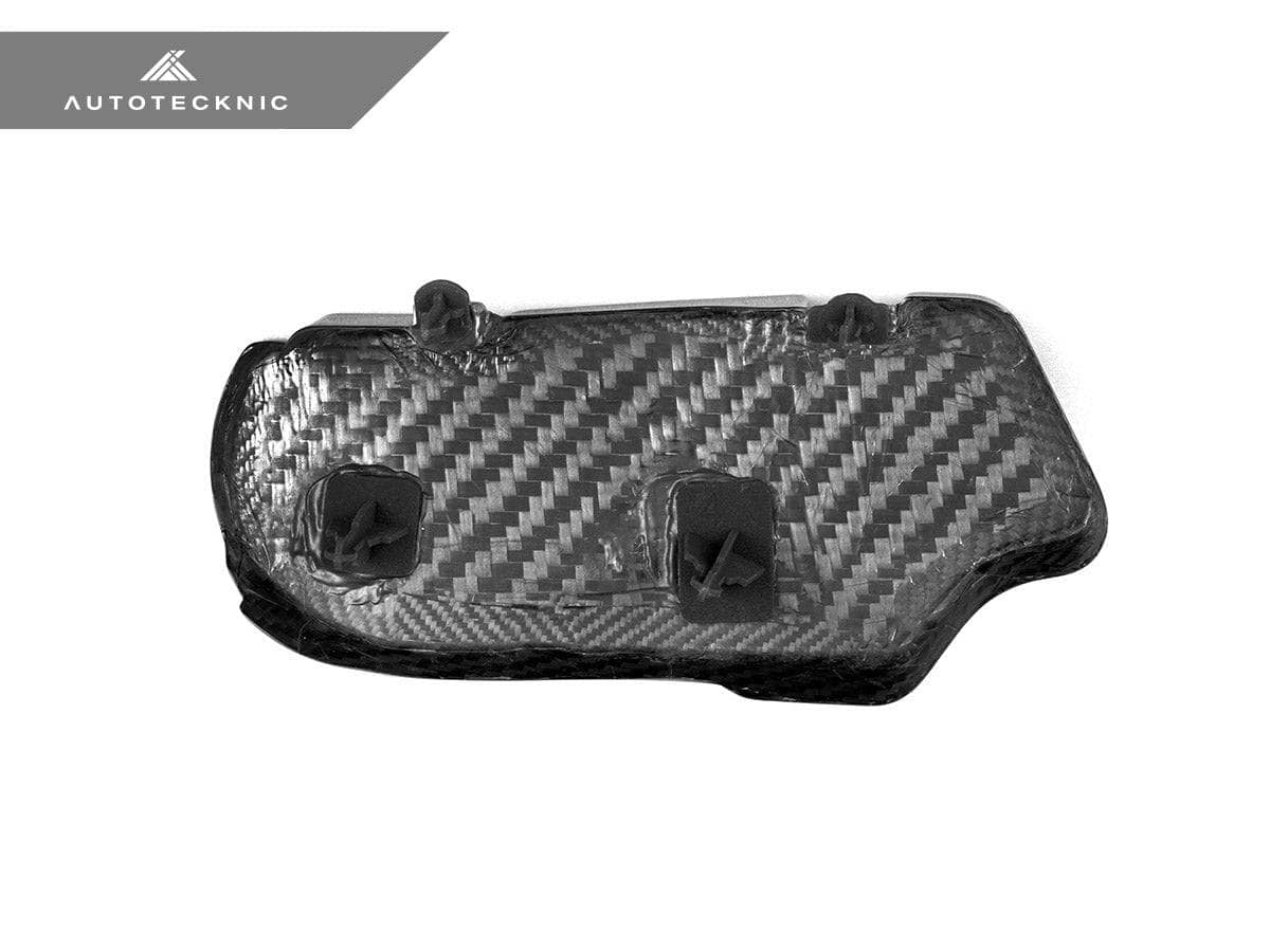 Kies-Motorsports AutoTecknic USA AutoTecknic Pre-Preg Carbon Engine Cover Extension Set - G90/ G99 M5