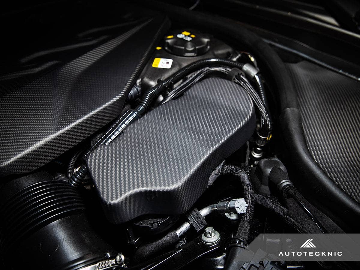 Kies-Motorsports AutoTecknic USA AutoTecknic Pre-Preg Carbon Engine Cover Extension Set - G90/ G99 M5