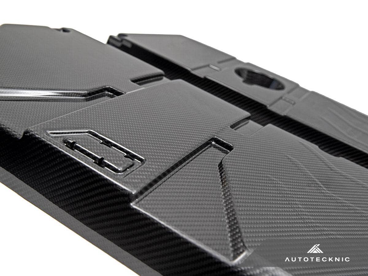 Kies-Motorsports AutoTecknic USA AutoTecknic Pre-Preg Carbon Engine Cover - F97 X3M | F98 X4M