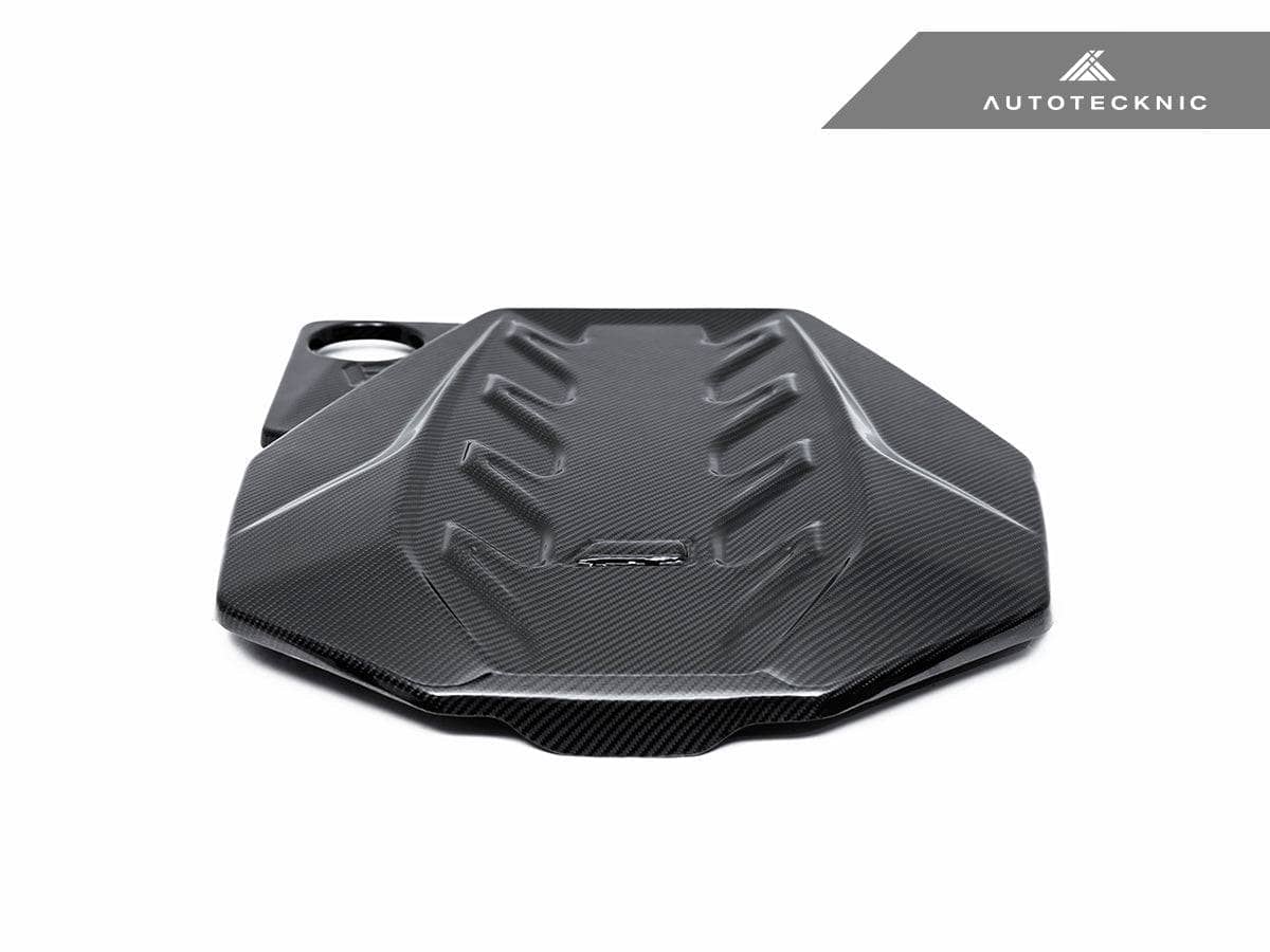 Kies-Motorsports AutoTecknic USA AutoTecknic Pre-Preg Carbon Engine Cover - G90/ G99 M5