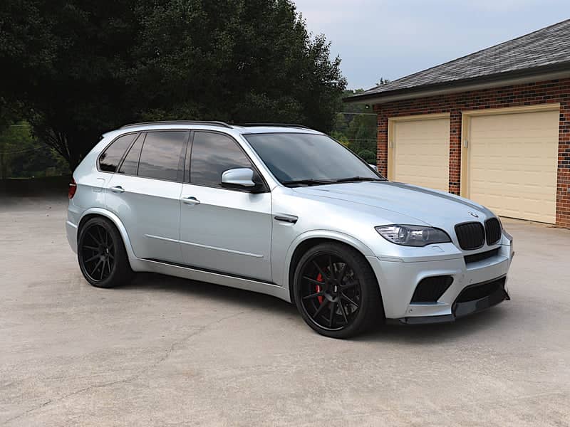 Kies-Motorsports AutoTecknic USA AutoTecknic Replacement Carbon Fiber Fender Gills - E70 X5M