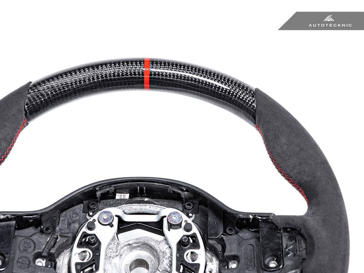 Kies-Motorsports AutoTecknic USA AutoTecknic Replacement Carbon Steering Wheel - F90 M5