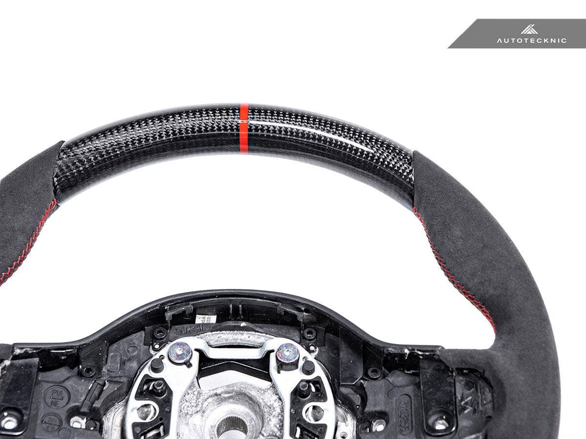 Kies-Motorsports AutoTecknic USA AutoTecknic Replacement Carbon Steering Wheel - F90 M5