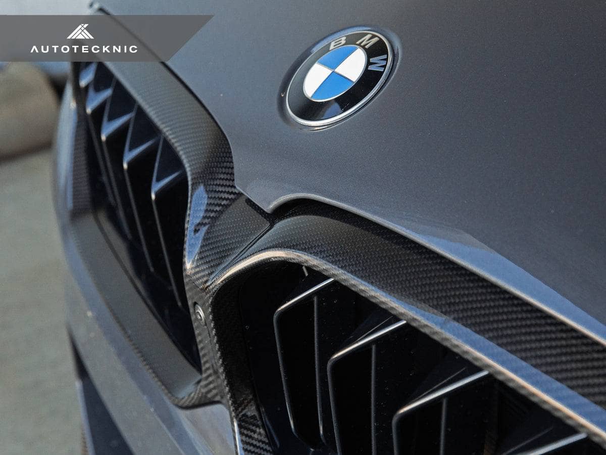 Kies-Motorsports AutoTecknic USA AutoTecknic Replacement Dry Carbon Grille Surround - F90 M5 LCI
