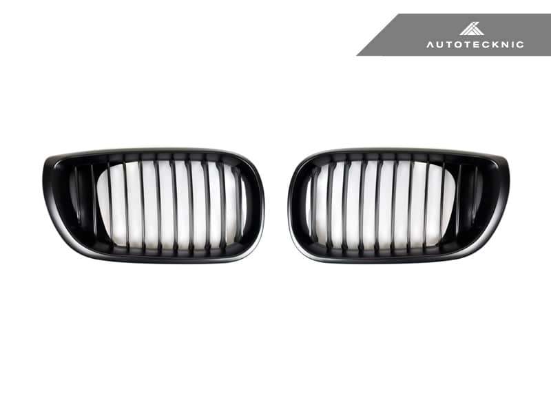 Kies-Motorsports AutoTecknic USA AutoTecknic Stealth Black Front Grille Set - E46 3-Series LCI Sedan (2002-2005)