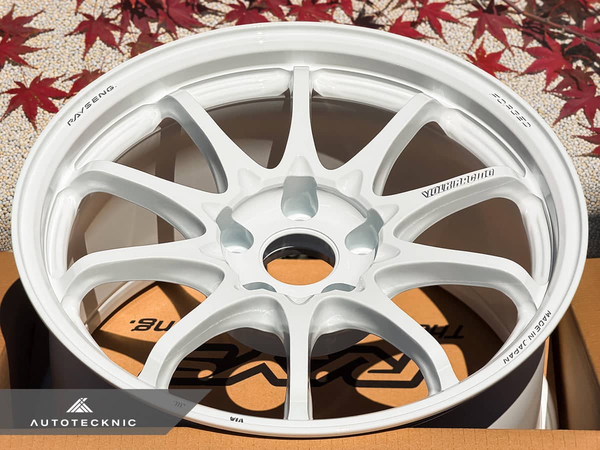 Kies-Motorsports AutoTecknic USA Volk Racing CE28N+ 17x10 +44 5x114.3 Dash White (Set of 4)