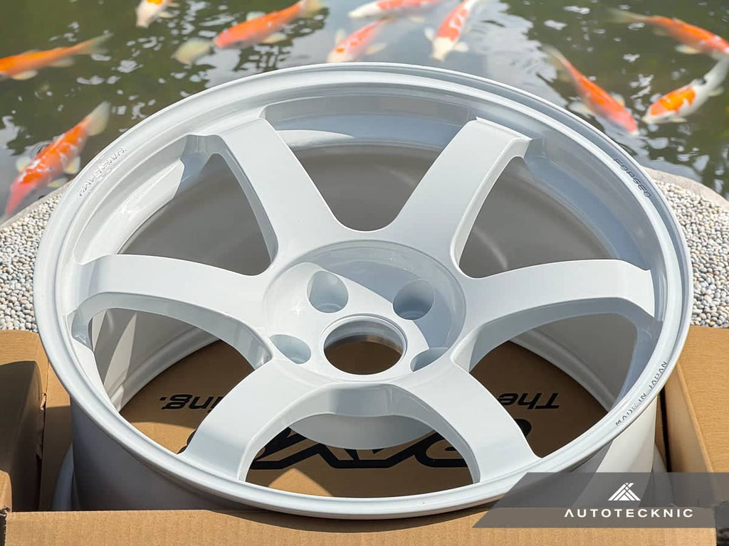 Kies-Motorsports AutoTecknic USA Volk Racing TE37 Saga SL 18x9.5 5x114.3 +22 Dash White (Set of 4)