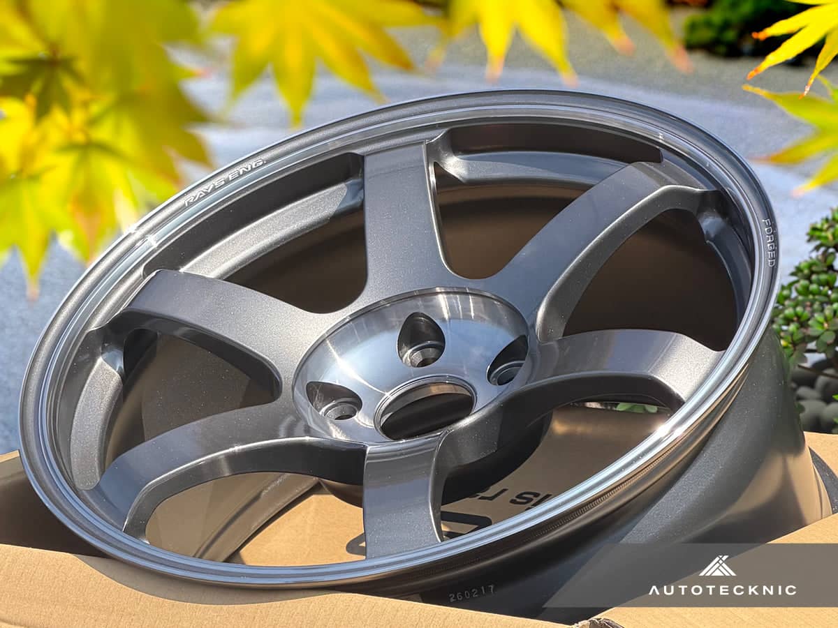 Kies-Motorsports AutoTecknic USA Volk Racing TE37 Saga SL 18x9.5 5x120 +38 Pressed Graphite (Set of 4)