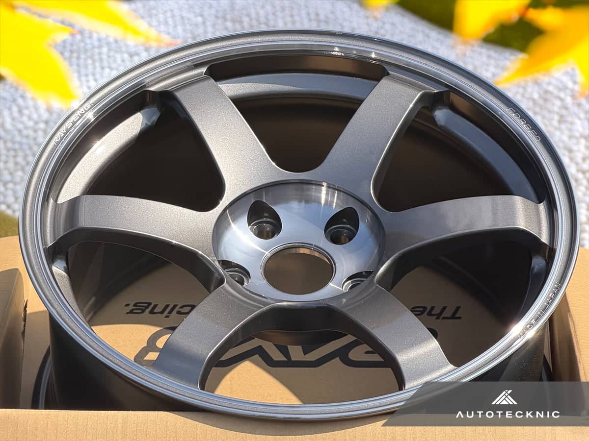 Kies-Motorsports AutoTecknic USA Volk Racing TE37 Saga SL 18x9.5 5x120 +38 Pressed Graphite (Set of 4)