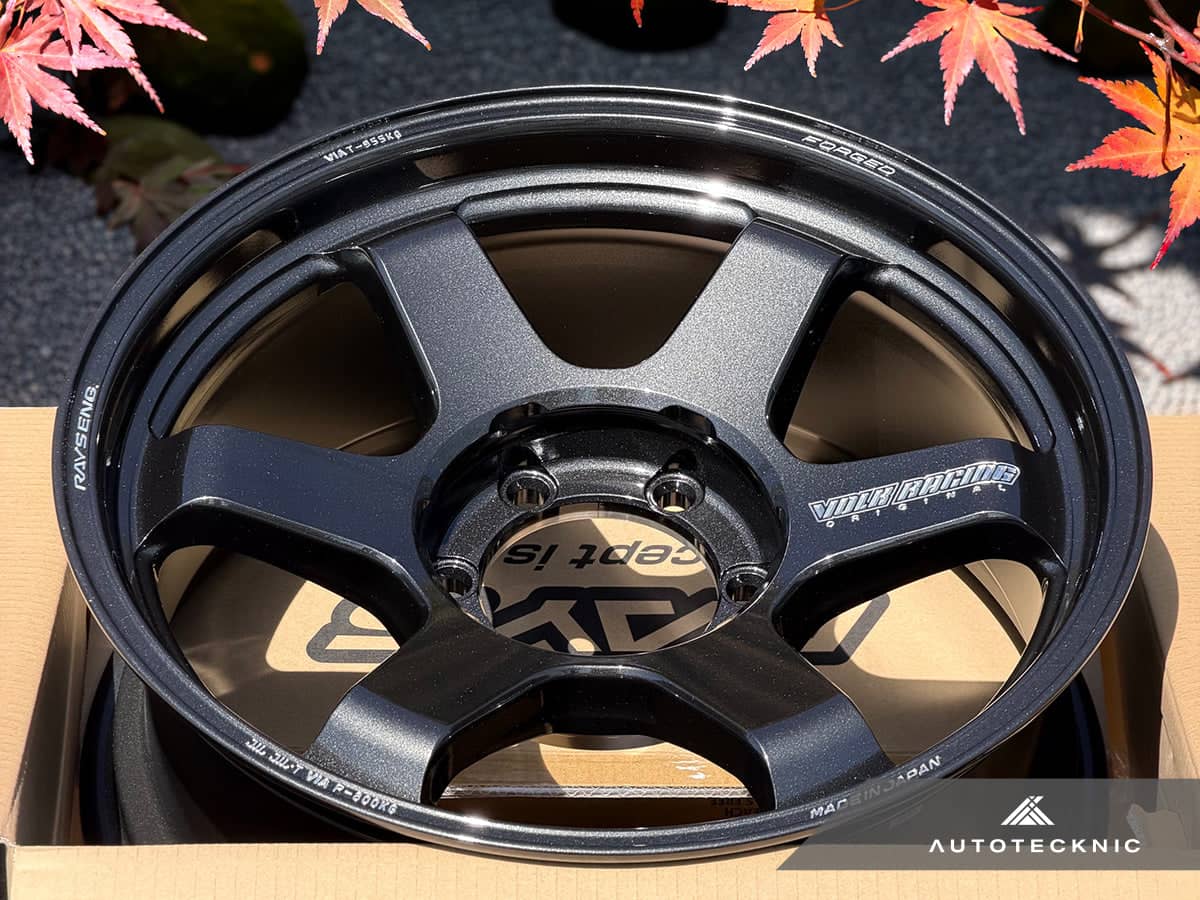 Kies-Motorsports AutoTecknic USA Volk Racing TE37 Ultra Large PCD M-Spec 18x8 +0 6x139.7 Diamond Dark Gunmetal (Set of 4)