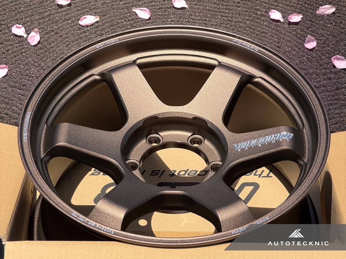 Kies-Motorsports AutoTecknic USA Volk Racing TE37 Ultra Large PCD M-Spec 18x9 +15 6x139.7 Bronze (Set of 4)