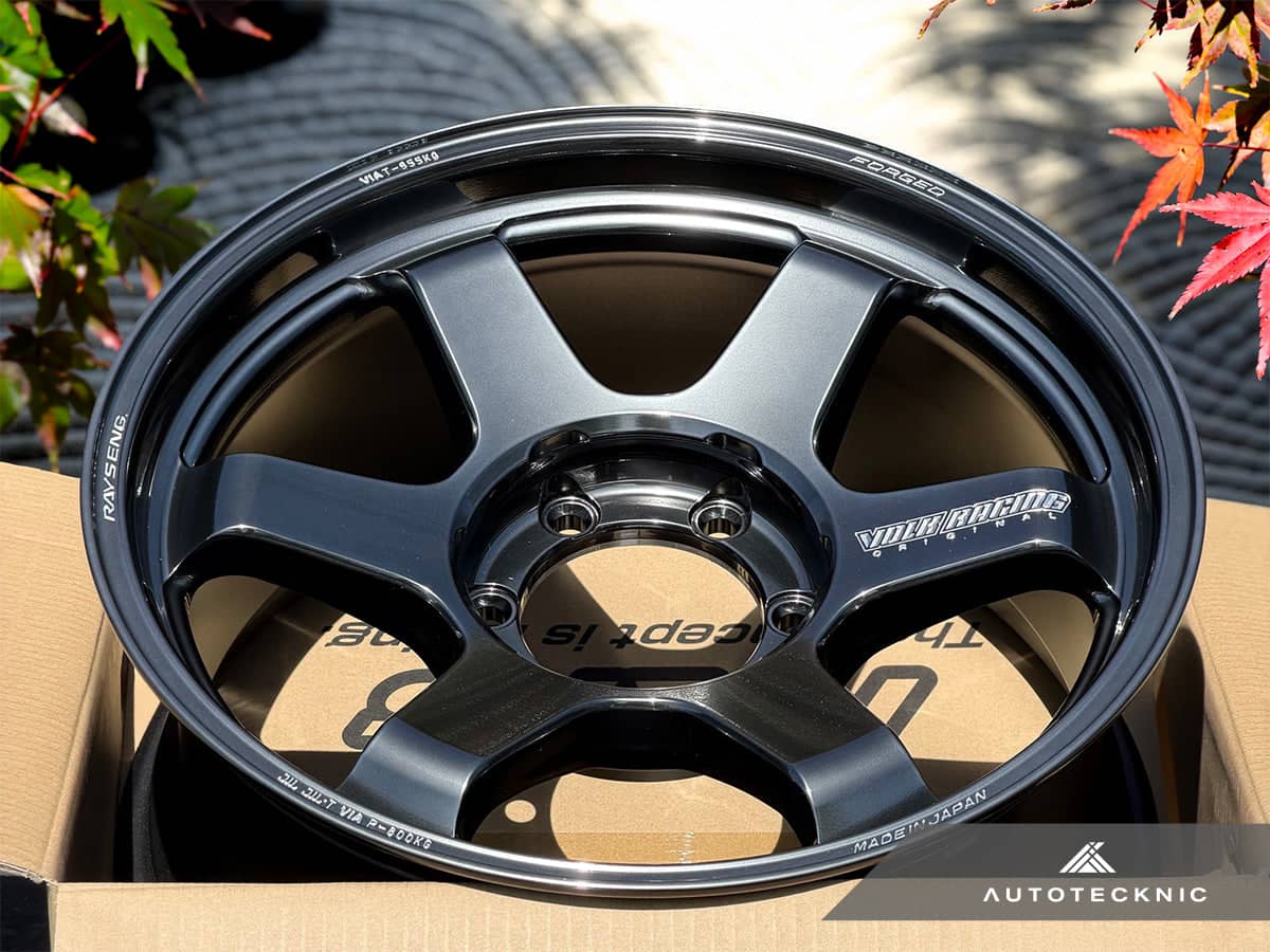 Kies-Motorsports AutoTecknic USA Volk Racing TE37 Ultra Large PCD M-Spec 18x9 +15 6x139.7 Shining Black Metal (Set of 4)