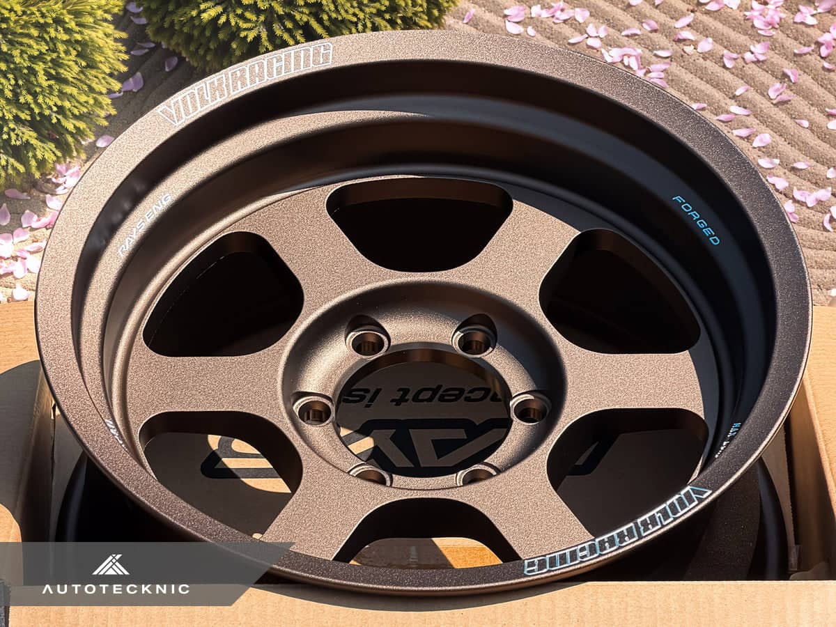 Kies-Motorsports AutoTecknic USA Volk Racing TE37XT M-Spec 17x8.5 -3 6x135 Bronze (Set of 4)