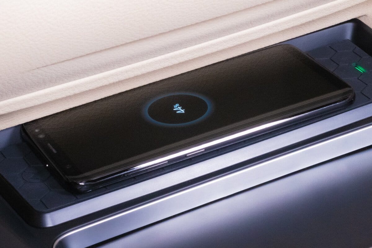 Kies-Motorsports Bimmertech Bimmertech Wireless Charger for BMW Main image