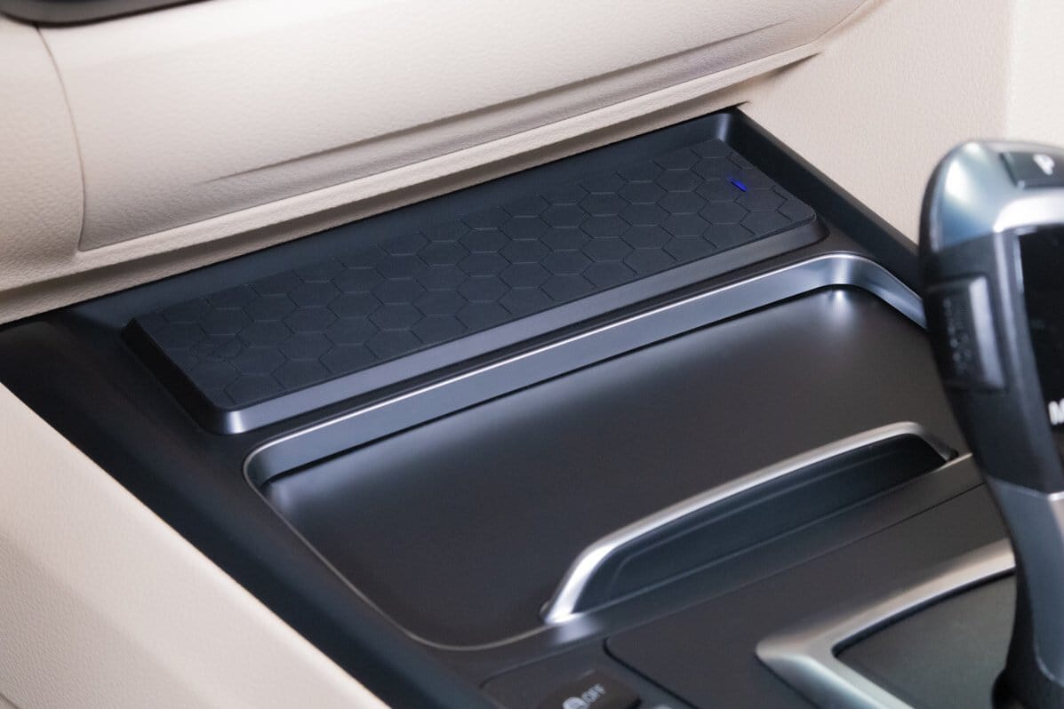 Bimmertech Wireless Charger for BMW Secondary image