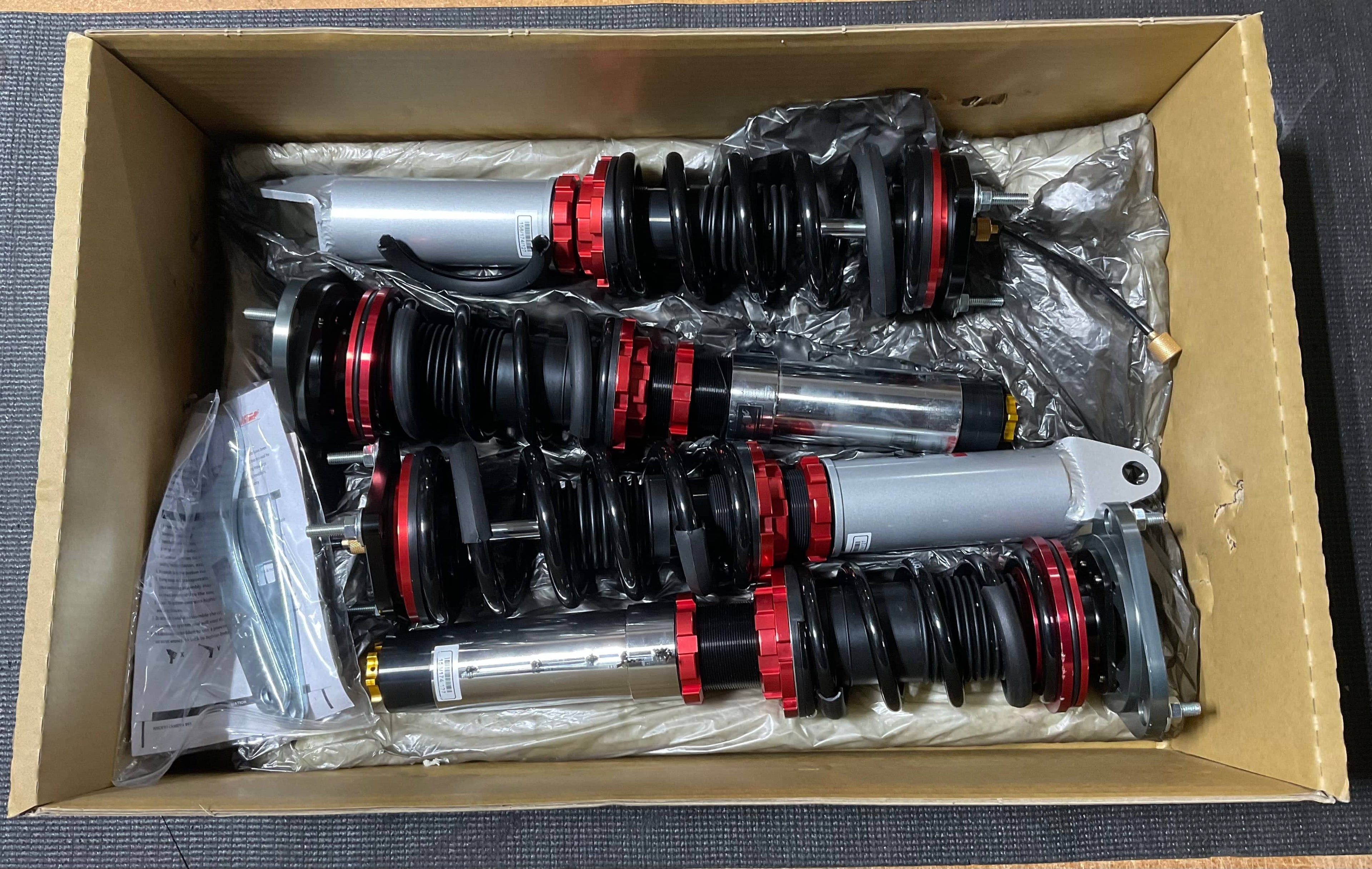 Kies-Motorsports Clearance OPEN BOX - AGT Shock 2015-2019 Porsche 911 Carrera 991.2 4WD Front/Rear: Inverted Fork-Front Spring Rate: 6K150 Rear Spring Rate: 8K200 (USED)