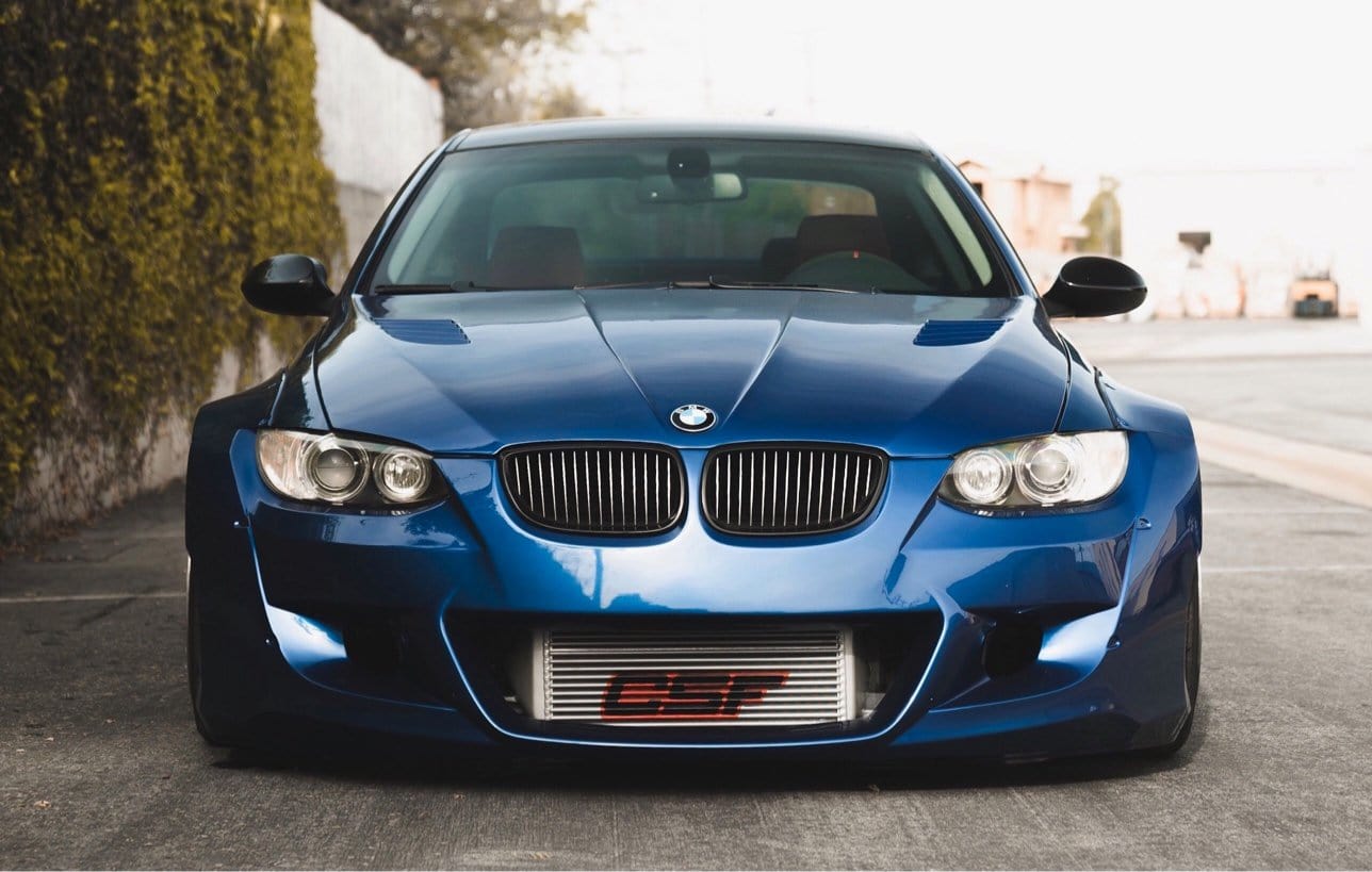 CSF 04-13 BMW 335i/xi (E90/E91/E92/E93) High Performance Stepped Core Bar/Plate Intercooler - Silver Secondary image
