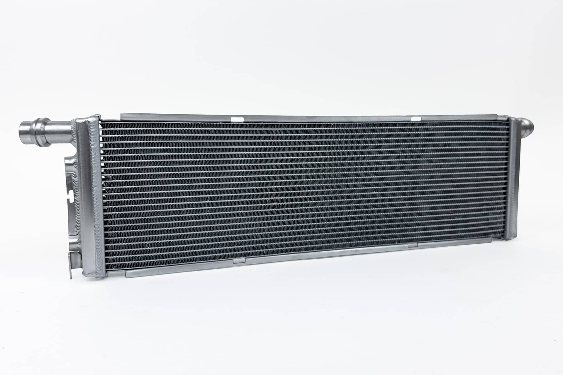 Kies-Motorsports CSF CSF 2019+ 992.1/992.2 Porsche 911(3.0LT Base/T/S/4/4S/GTS/4 GTS) High Perf Center Aluminum Radiator Main image