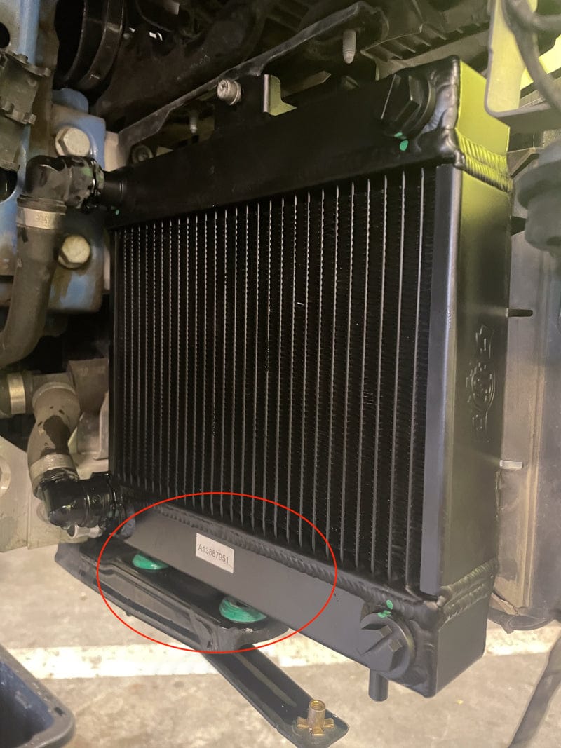 CSF BMW F8X M3/M4/M2C Auxiliary Radiators w/ Rock Guards (Sold Individually - Fits Left and Right Secondary image