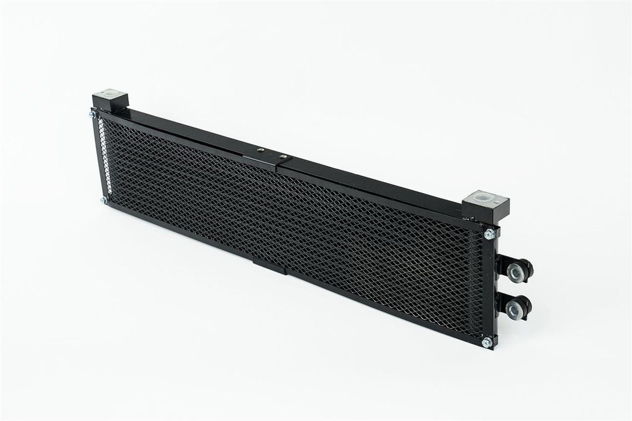 Kies-Motorsports CSF CSF BMW F8X M3/M4/M2C Engine Oil Cooler w/ Rock Guard Main image
