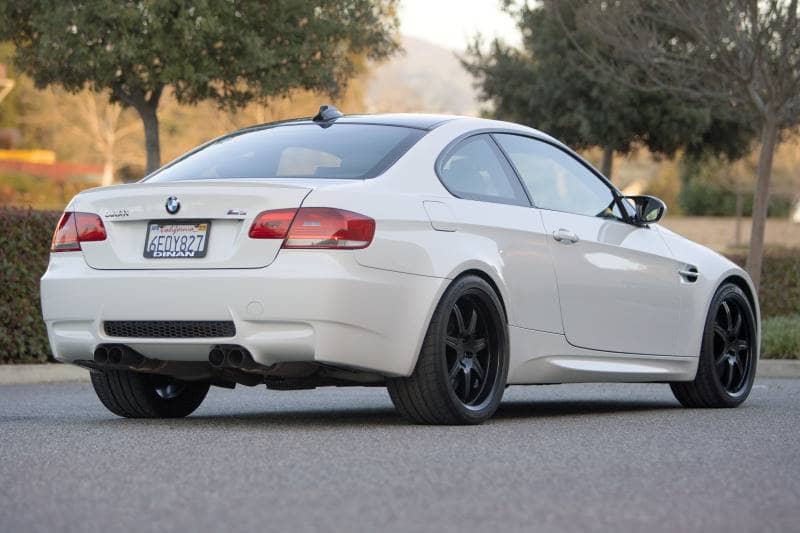 Kies-Motorsports Dinan Dinan 08-13 BMW M3 (E92/E93) Free Flow Axleback Exhaust System - Black Tips