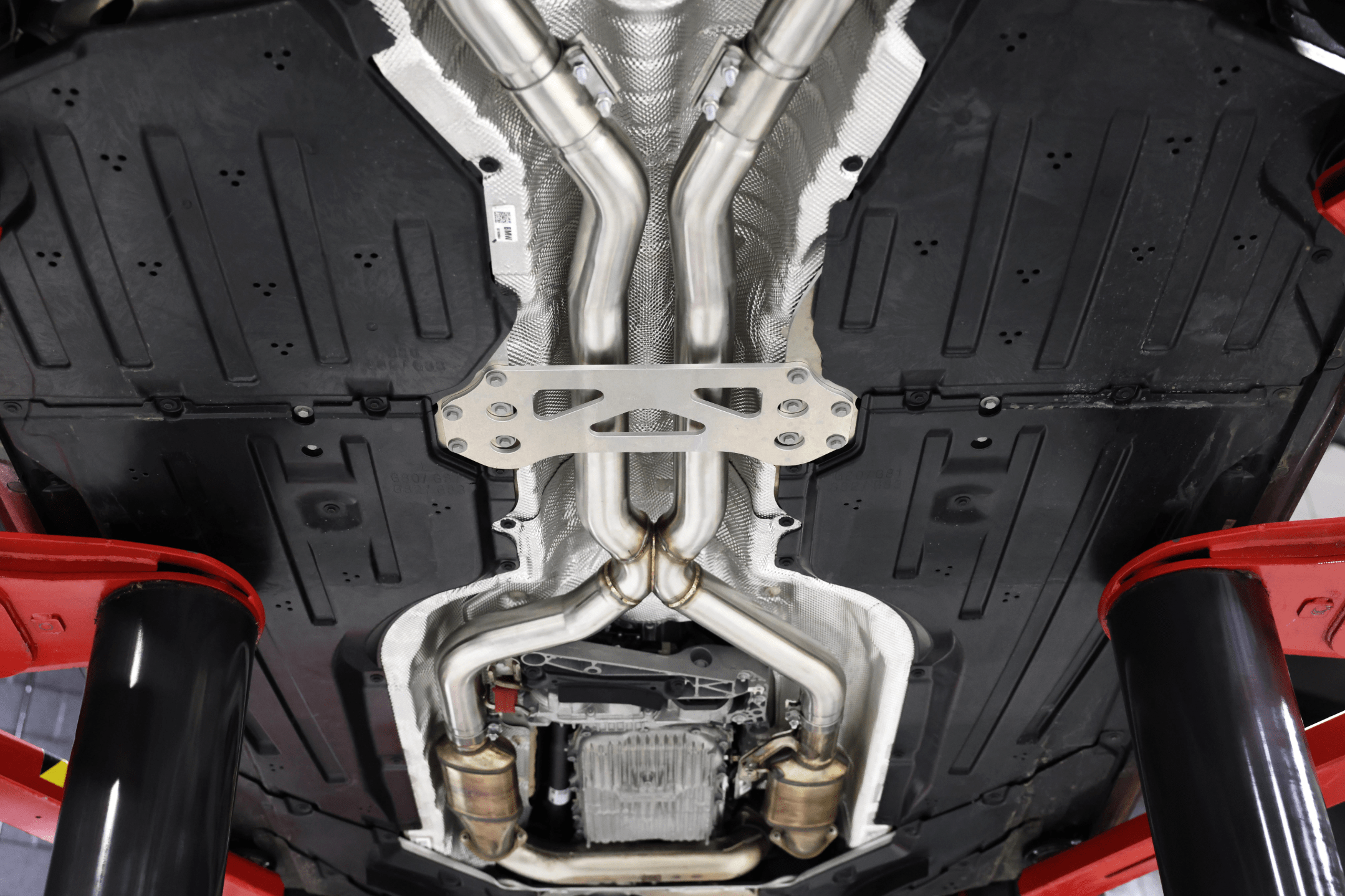 Dinan High Flow Middle Exhaust - 2021-2025 BMW M3/M4 Secondary image