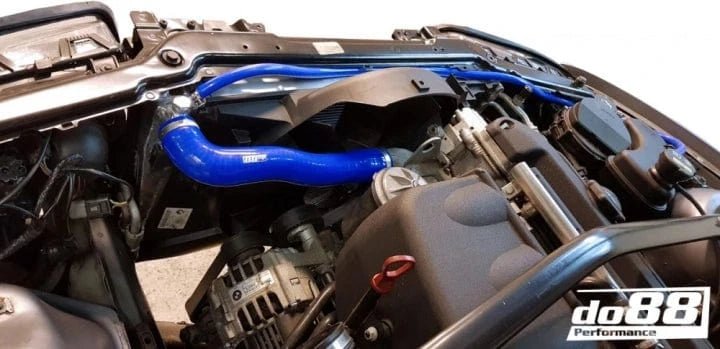 Kies-Motorsports do88 do88 BMW M3 E46 Radiator Aluminum, Blue hose